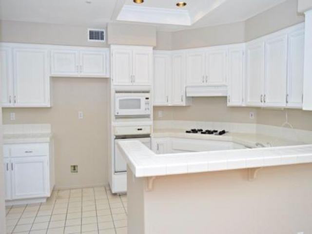 2413 N Summit Circle Glen - Photo 3 of 6