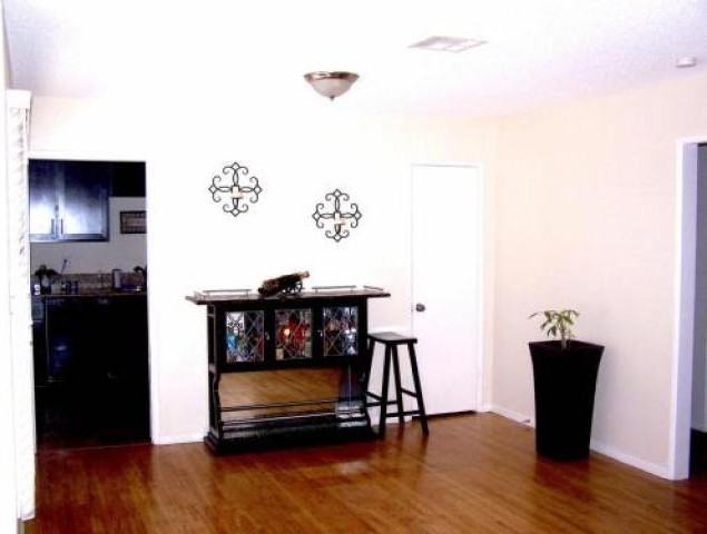 43873 Fig Ave - Photo 2 of 6