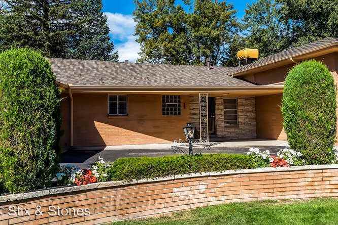 55 Dexter St - Photo 3 of 35