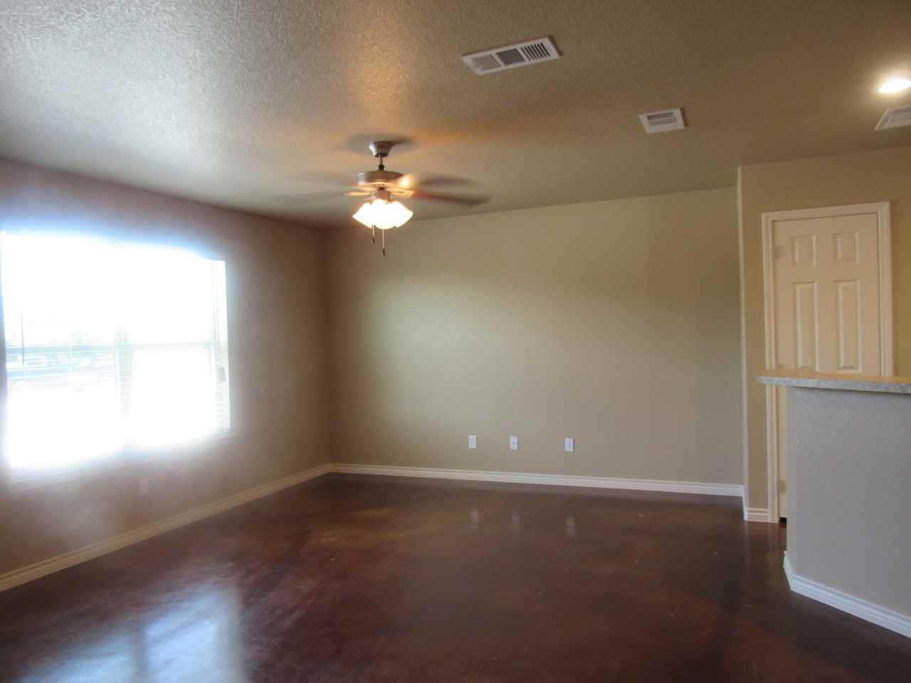 1537 and 1539 Brady Way - Photo 2 of 33