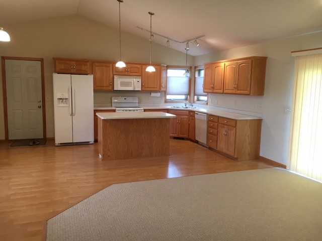 24426 18th Ave - Photo 3 of 6