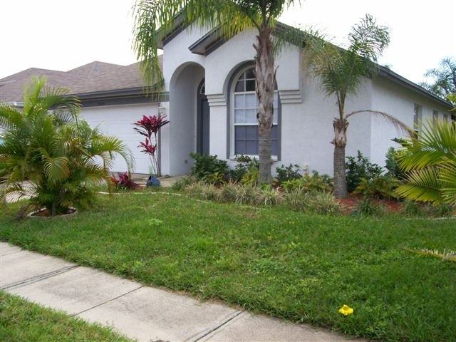 10235 Oasis Palm Dr - Photo 2 of 2