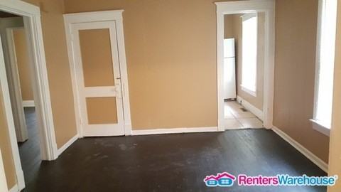 4223 Flora Ave - Photo 2 of 8