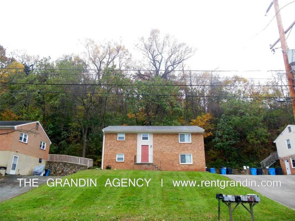 711 Riverland Road Se - Photo 2 of 31