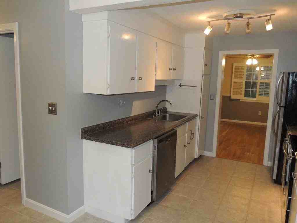 28 Pinebrook Ln #28 - Photo 2 of 17