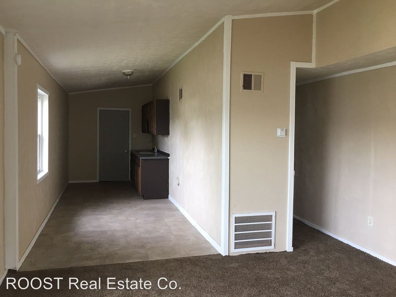 228 Galewood Dr - Photo 3 of 13