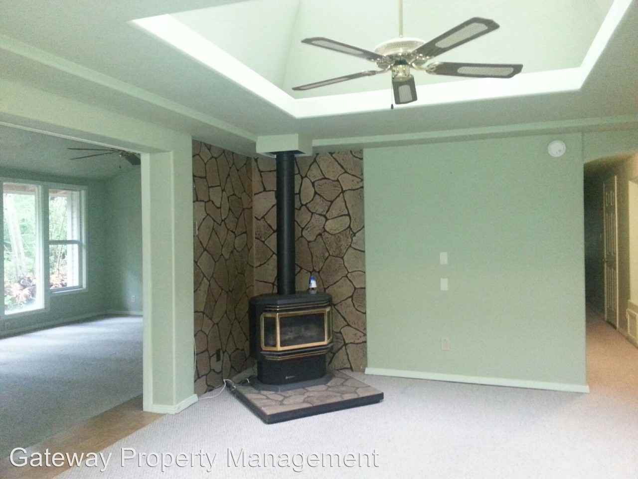 1072 E Sunset Hill Rd - Photo 3 of 5