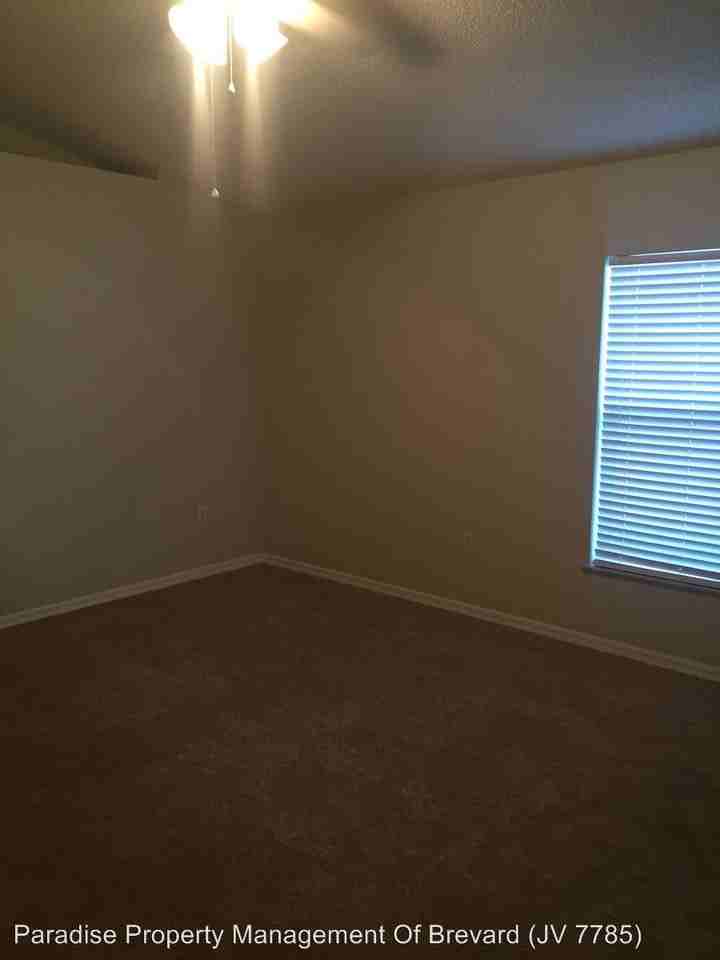 1653 Sorento Cir - Photo 3 of 21