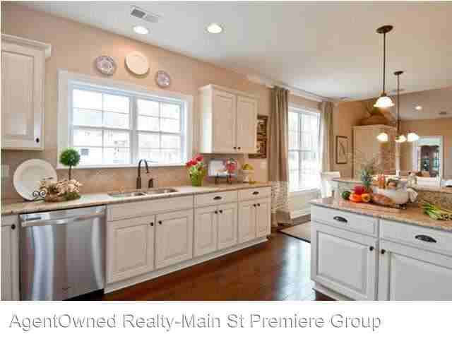 102 Heart Pine Cir - Photo 3 of 6