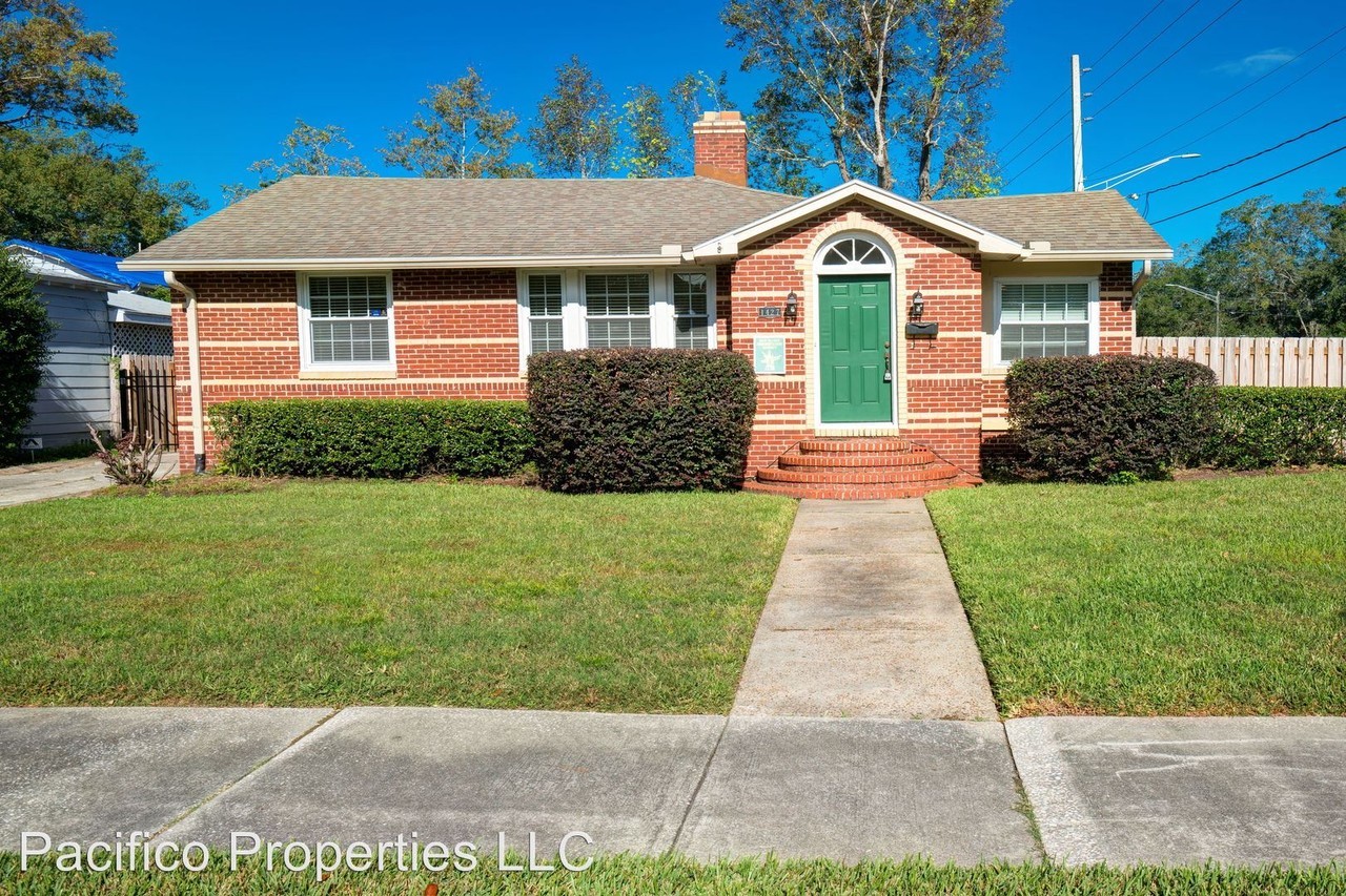 1427 River Oaks Rd - Photo 2 of 32