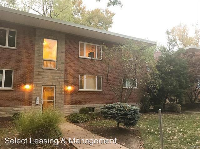 207 Monclay Ct #2W - Photo 2 of 8