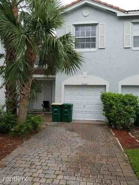6368 Landings Way - Photo 2 of 7