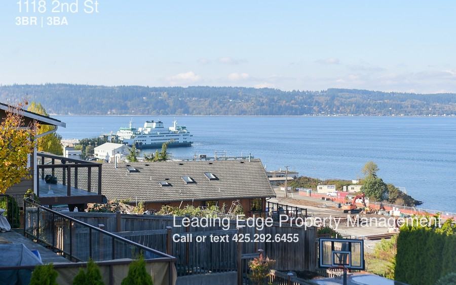 1118 2nd St - Photo 2 of 21