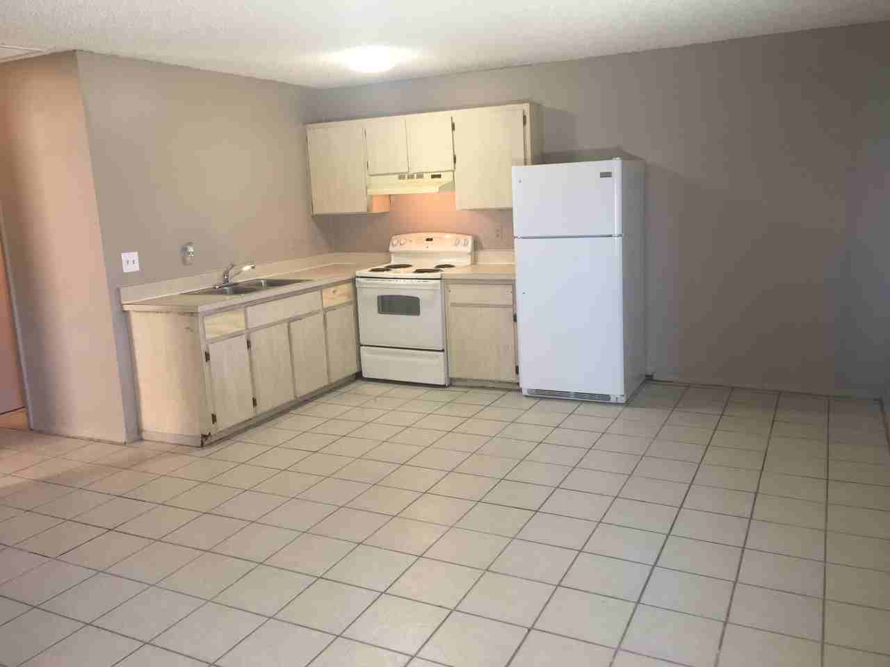 2812 Anthony St #2812A - Photo 3 of 10