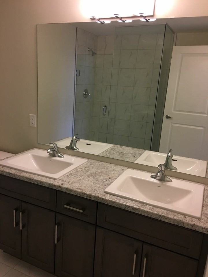 625 Sauve Street - Photo 2 of 4