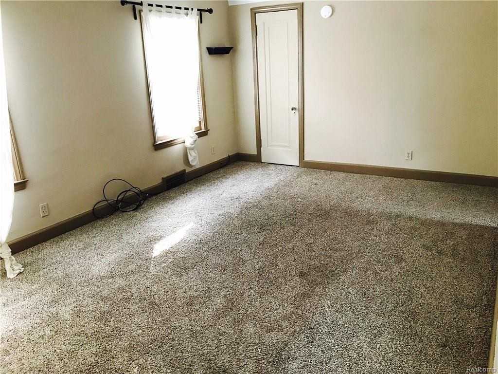 18 Woodward Heights - Photo 2 of 9