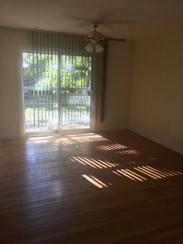 23W637 Turner Ave - Photo 2 of 6