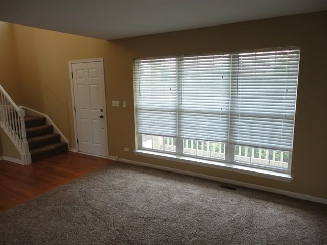 220 Kristen St - Photo 2 of 9