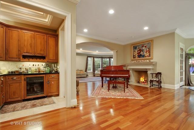 580 Greenwood Rd - Photo 3 of 20