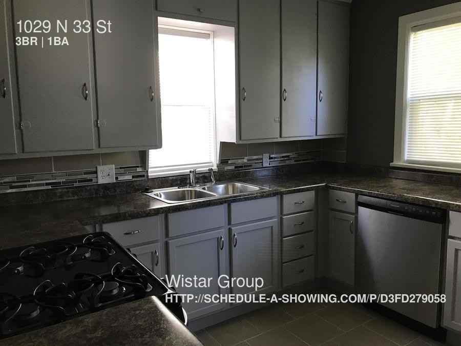 1029 N 33rd St - Photo 3 of 11