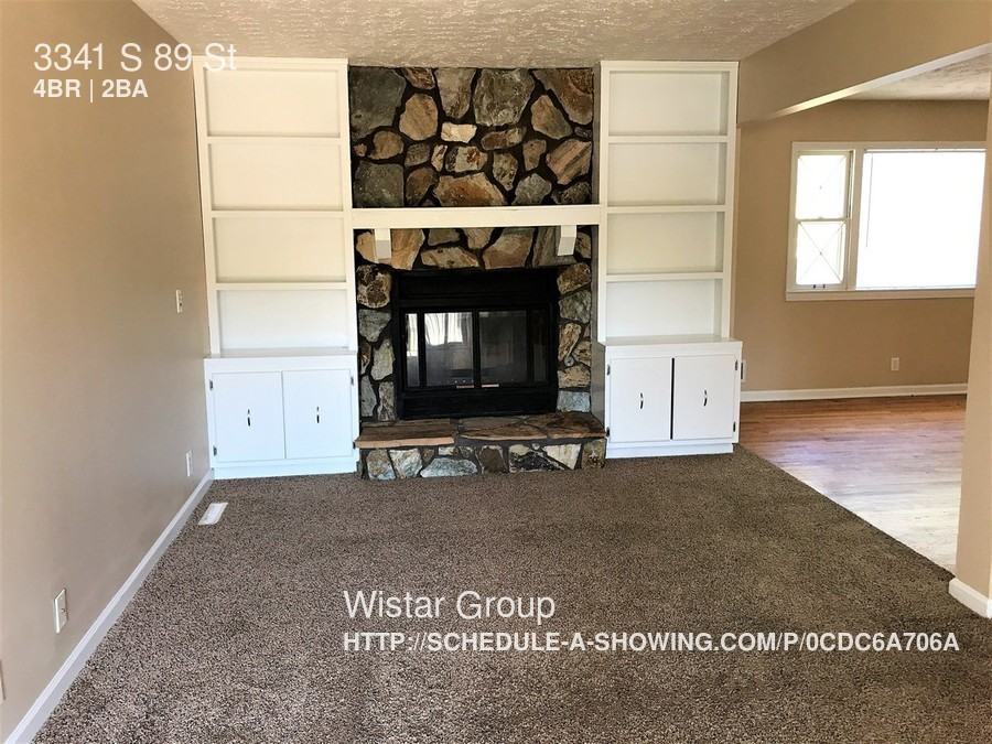 3341 S 89th St - Photo 2 of 22