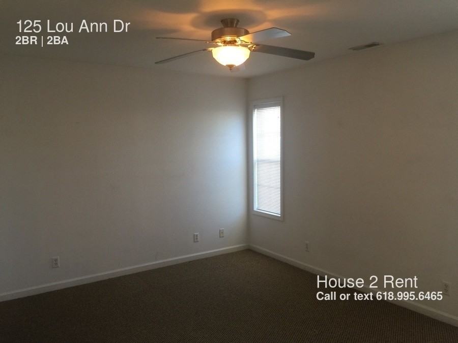 125 Lou Ann Dr - Photo 3 of 20