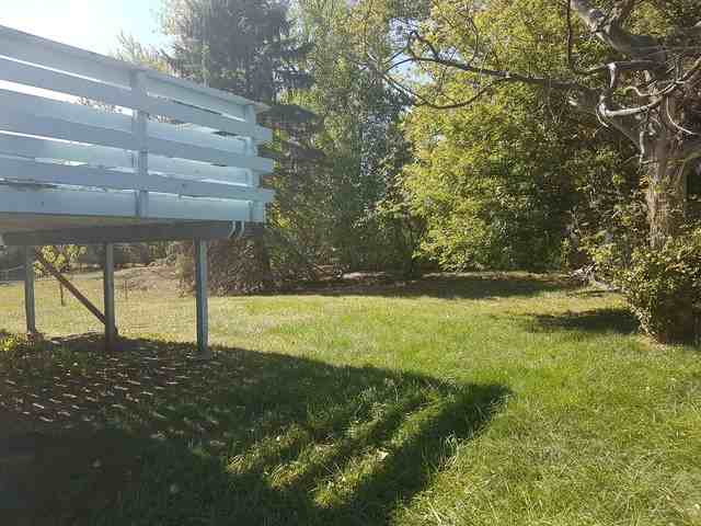 1018 Samson Dr - Photo 3 of 13