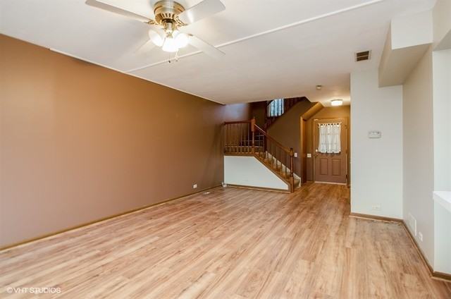 1954 Muirfield Cir - Photo 2 of 10