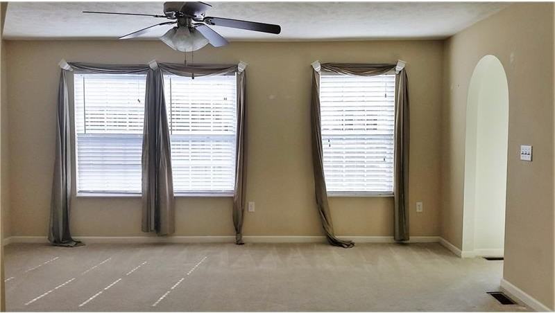 1000 Canterbury Dr - Photo 3 of 25