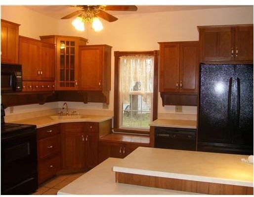 385 Perry Hwy - Photo 3 of 15