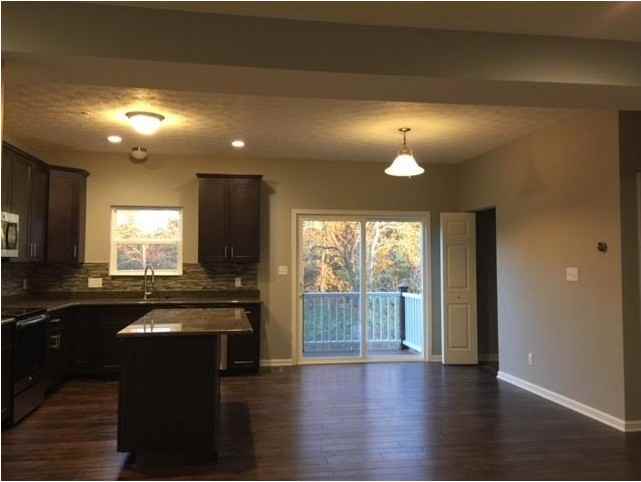 6413 Lindsey Ln - Photo 3 of 10