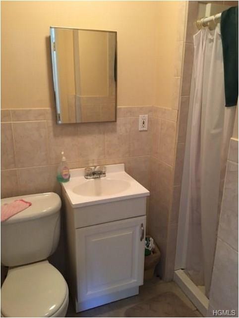 540 2nd St - Photo 3 of 11