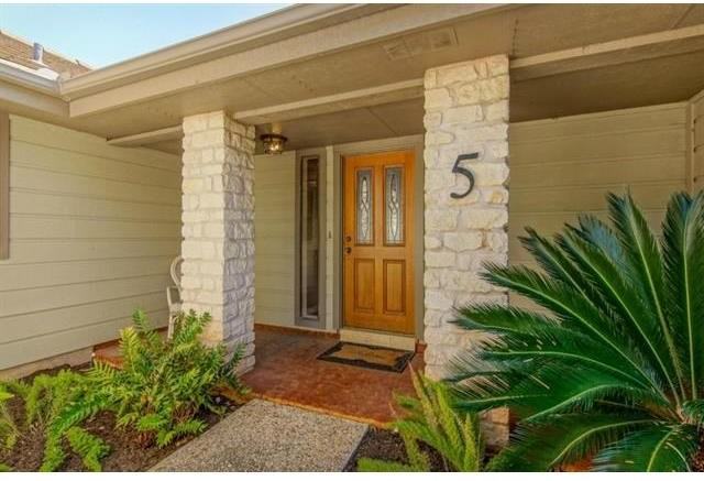 5 Camwood Trail - Photo 3 of 33