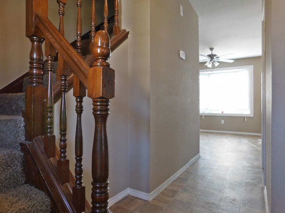 4220 W Florissant Ave - Photo 2 of 31