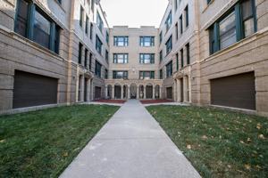 featured image of 3501 W Adams St