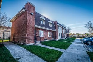 Lakes Apartments - Photo 1 of 1