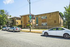 featured image of 8751 S Cottage Grove Ave