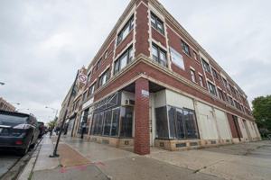 featured image of 7903 S Evans Ave