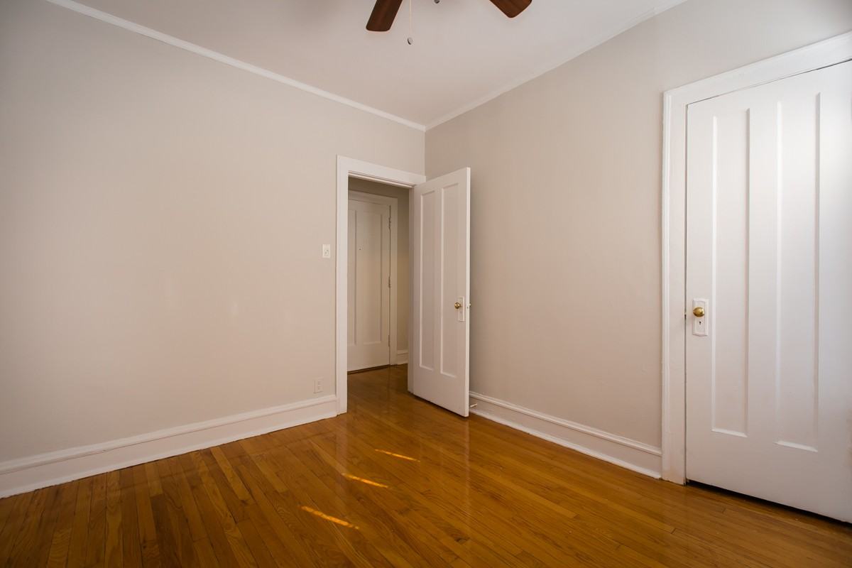 2243-51 W. Eastwood Ave. - Photo 3 of 8