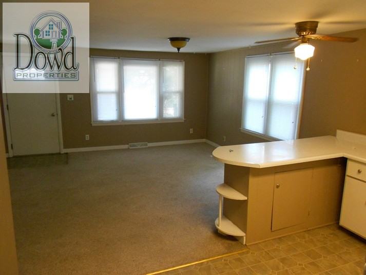 715 Hale Street - Photo 3 of 8