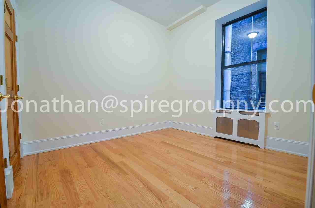 West 85th Street & Amsterdam #4JN