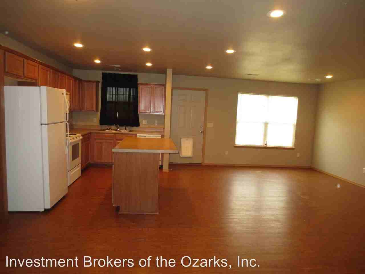 6577 Prairie Trail - Photo 3 of 14