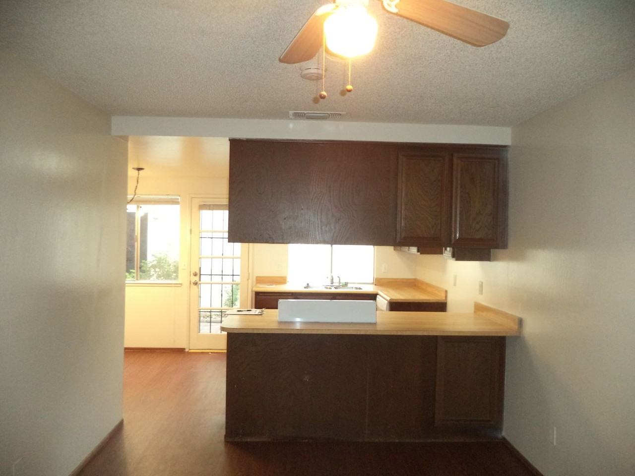 9346 Defiance Cir - Photo 3 of 8