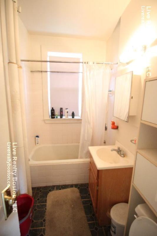 1675 Commonwealth Avenue - Photo 2 of 2