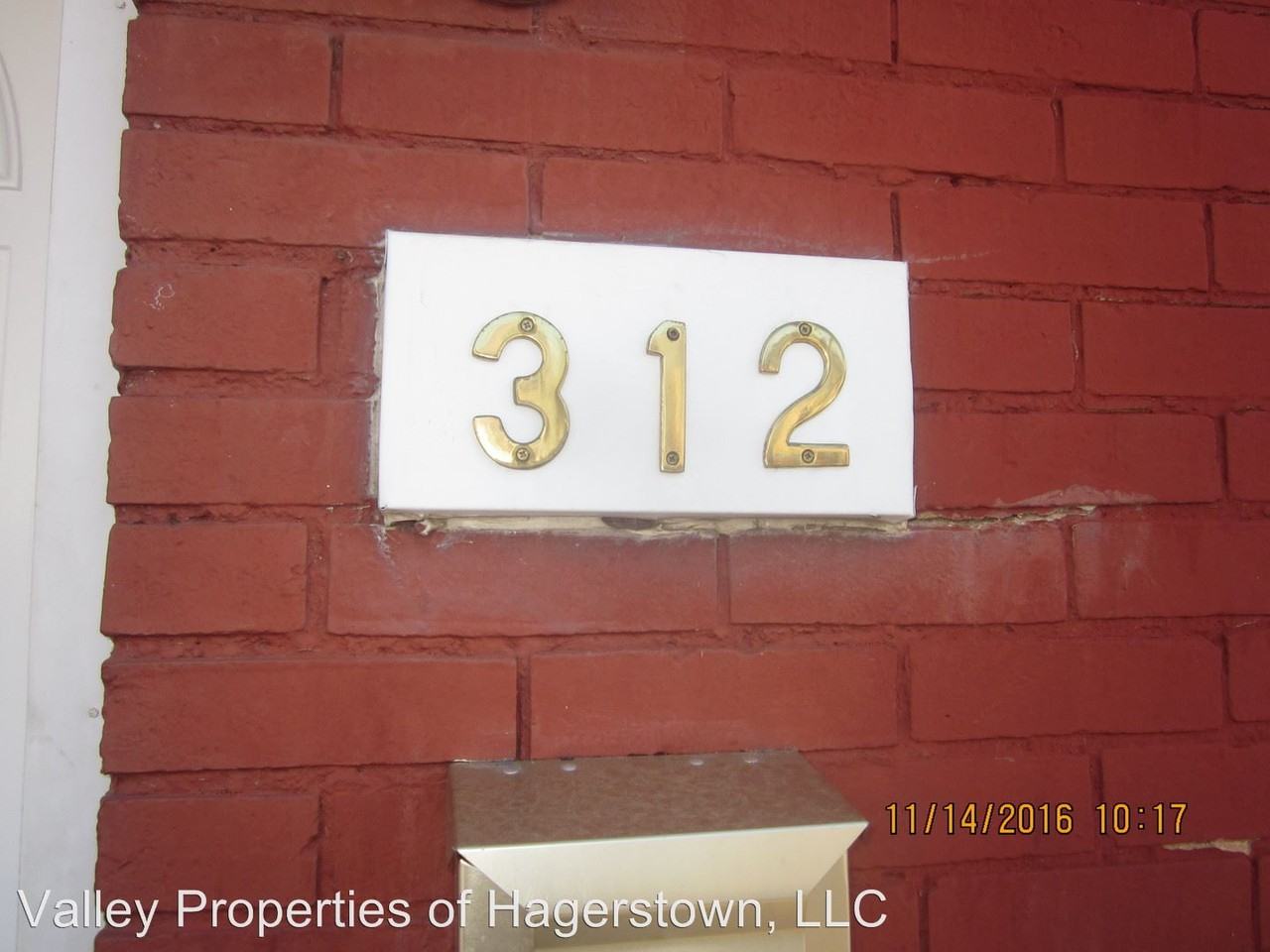 312-314 S. Cannon - Photo 3 of 9