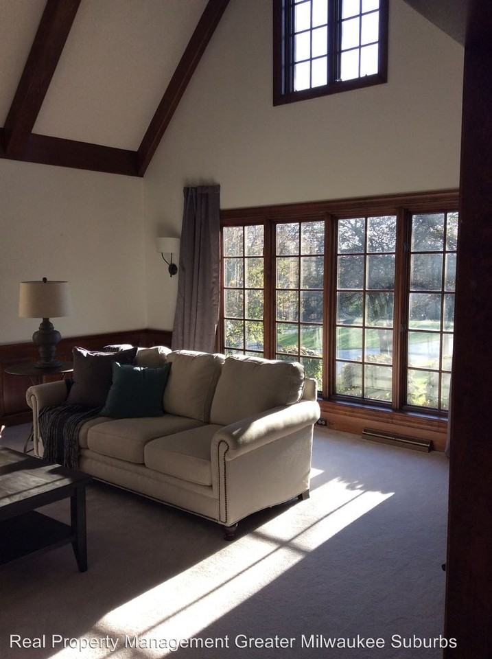 1140 Briarcliff Trail - Photo 3 of 46