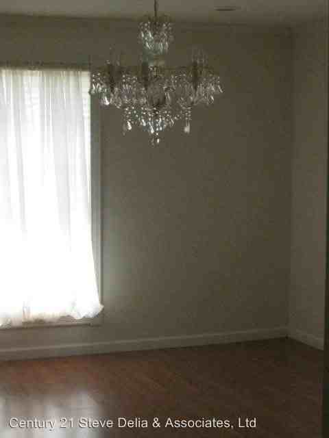 136 Corley Rd - Photo 3 of 8