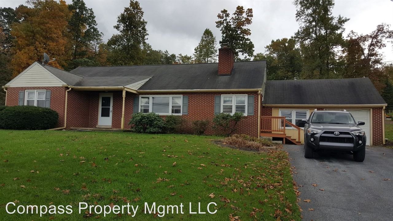 1860 Beaver Dam Rd - Photo 2 of 15