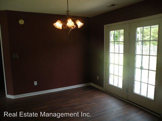 113 Marie Ct - Photo 3 of 22