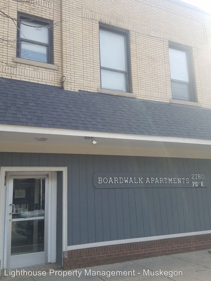 2780 Peck St - Photo 2 of 8